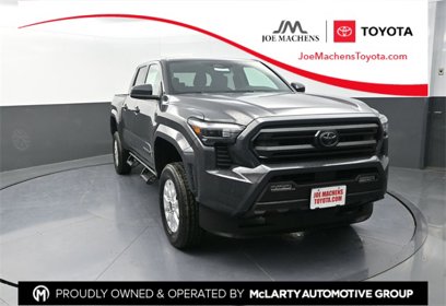 New 2025 Toyota Tacoma SR5