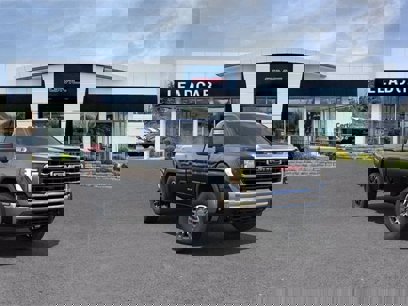 New 2025 GMC Sierra 2500 SLE w/ SLE Convenience Package