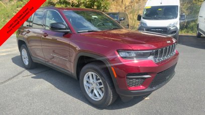 New 2025 Jeep Grand Cherokee Laredo X w/ Luxury Tech Group I