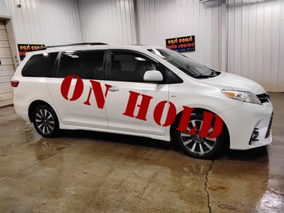 Used 2020 Toyota Sienna XLE