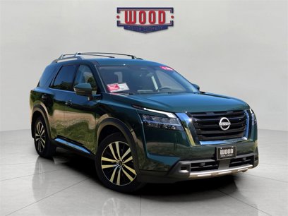 Used 2024 Nissan Pathfinder Platinum