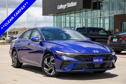 Used 2024 Hyundai Elantra SEL w/ Convenience Package