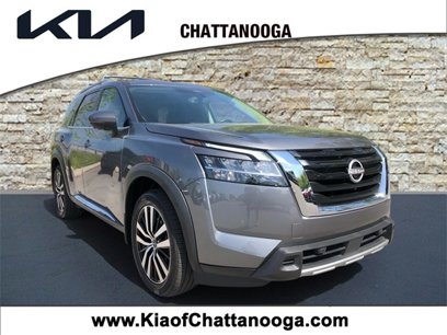 Used 2023 Nissan Pathfinder Platinum w/ Cargo Package