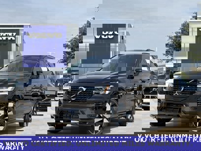 Certified 2025 Volvo XC60 T8 Plus w/ Protection Package Premier