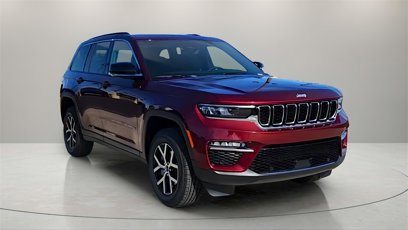 New 2025 Jeep Grand Cherokee Limited w/ Luxury Tech Group II
