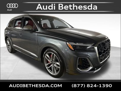 New 2025 Audi SQ7 Premium Plus