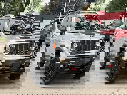 Used 2018 Jeep Renegade Trailhawk w/ Cold Weather Group II