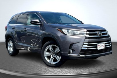 Used 2019 Toyota Highlander Limited