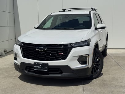 Used 2023 Chevrolet Traverse RS
