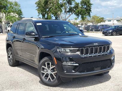 New 2025 Jeep Grand Cherokee Limited w/ Luxury Tech Group II