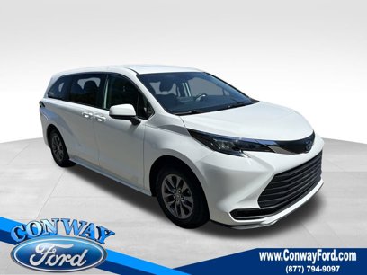 Used 2024 Toyota Sienna LE