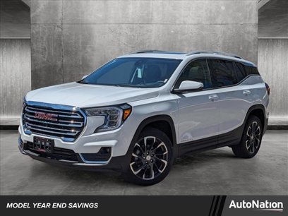 New 2024 GMC Terrain SLT w/ Tech Package