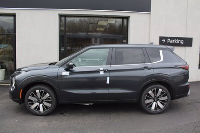 New 2025 Mitsubishi Outlander SE