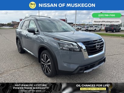 New 2025 Nissan Pathfinder Platinum w/ Cargo Package