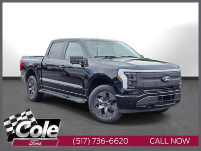 New 2025 Ford F150 Lightning XLT w/ Max Trailer Tow Package