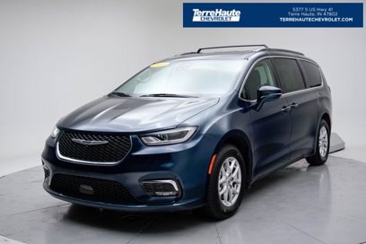 Used 2022 Chrysler Pacifica Touring-L