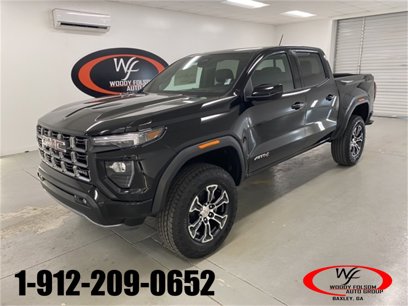 New 2025 GMC Canyon AT4 w/ Technology Plus Package