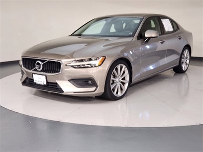 Used 2020 Volvo S60 T5 Momentum