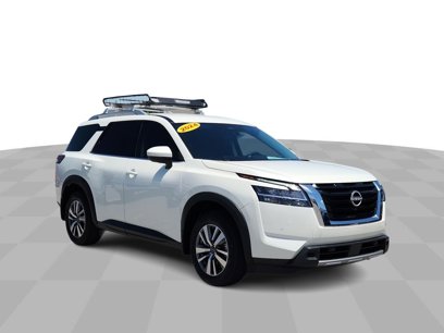 Used 2024 Nissan Pathfinder SL
