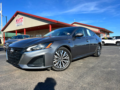 Used 2023 Nissan Altima 2.5 SV