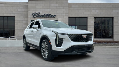 New 2025 Cadillac XT4 Premium Luxury