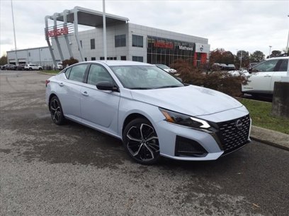 New 2025 Nissan Altima 2.5 SR