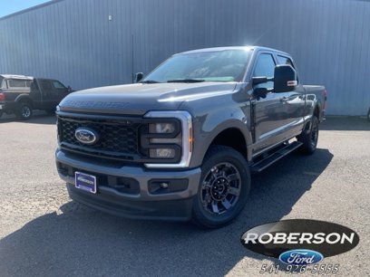 New 2024 Ford F250 Lariat w/ Sport Appearance Package