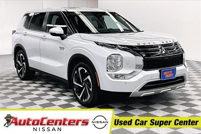 Used 2023 Mitsubishi Outlander SE