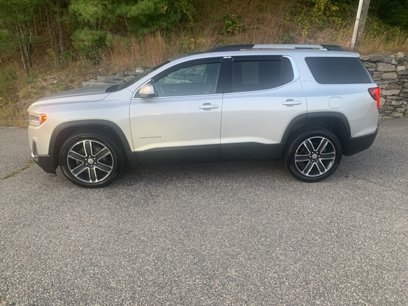 Used 2020 GMC Acadia SLT w/ Driver Alert Package II