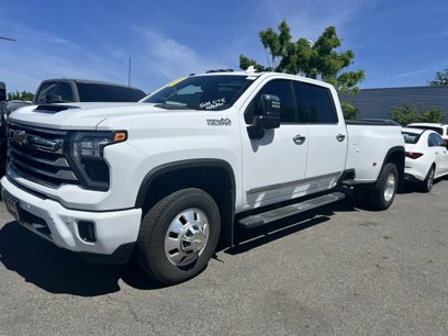 Used 2024 Chevrolet Silverado 3500 High Country w/ High Country Premium Package