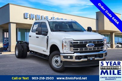 New 2025 Ford F350 XL
