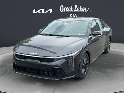 New 2025 Kia K4 GT-Line Turbo