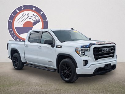 Used 2022 GMC Sierra 1500 Elevation w/ LPO, Elevation Black Package