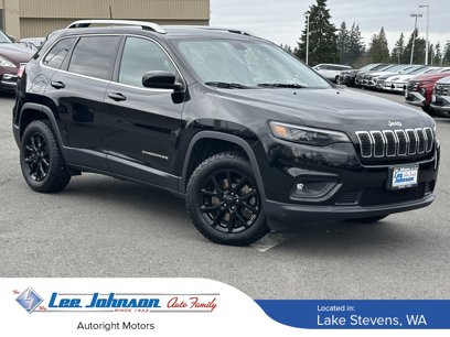 Used 2019 Jeep Cherokee Latitude w/ Popular Appearance Group
