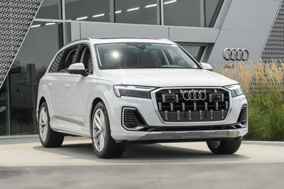 New 2025 Audi Q7 3.0T Premium Plus