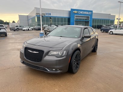 Used 2019 Chrysler 300 S