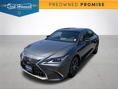 Used 2022 Lexus ES 300h w/ Premium Package