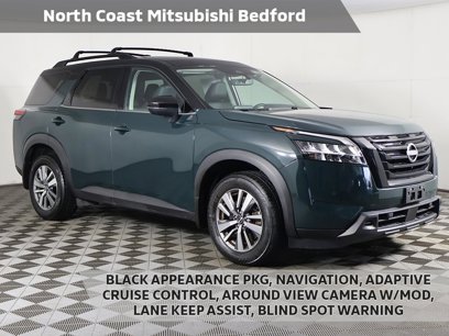 Used 2023 Nissan Pathfinder SL w/ Black Appearance Package