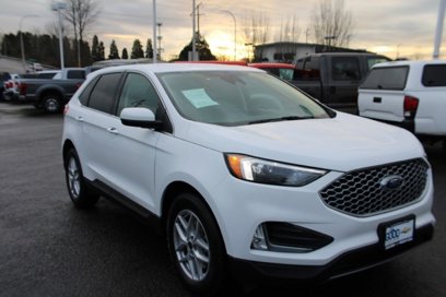 Used 2023 Ford Edge SEL w/ Convenience Package