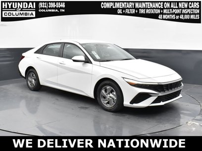New 2025 Hyundai Elantra SE