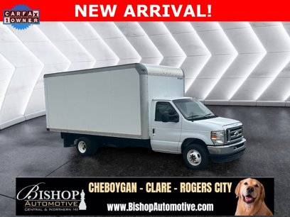 Used 2024 Ford E-450 and Econoline 450 Super Duty w/ Power Windows & Locks Group