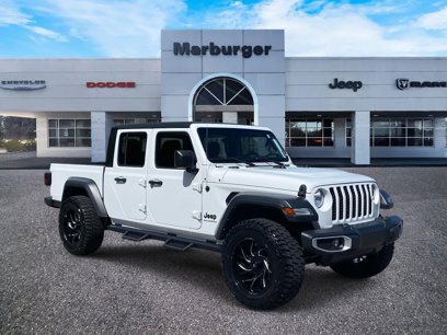 Used 2023 Jeep Gladiator Sport w/ Trailer Tow Package