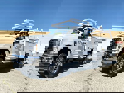 New 2024 Ford F250 XL w/ Snow Plow/Camper Package
