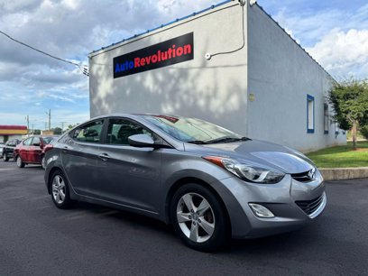 Used 2013 Hyundai Elantra GLS w/ Preferred Pkg