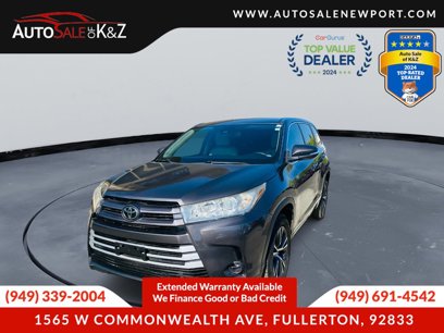 Used 2017 Toyota Highlander LE w/ Carpet Mat Package