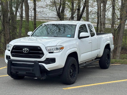 Used 2016 Toyota Tacoma SR