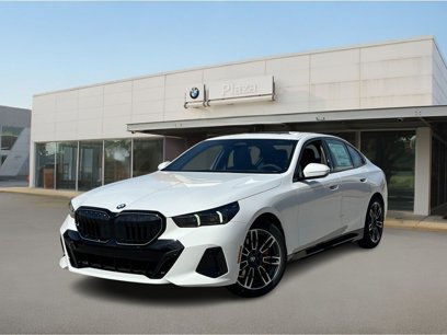 New 2025 BMW 530i xDrive w/ M Sport Package