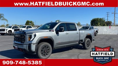 New 2025 GMC Sierra 2500 AT4 w/ AT4 Premium Plus Package