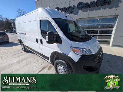 New 2025 RAM ProMaster 2500 w/ Convenience Group