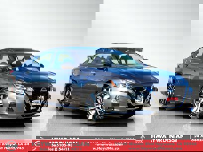 Used 2022 Nissan Altima 2.5 SV